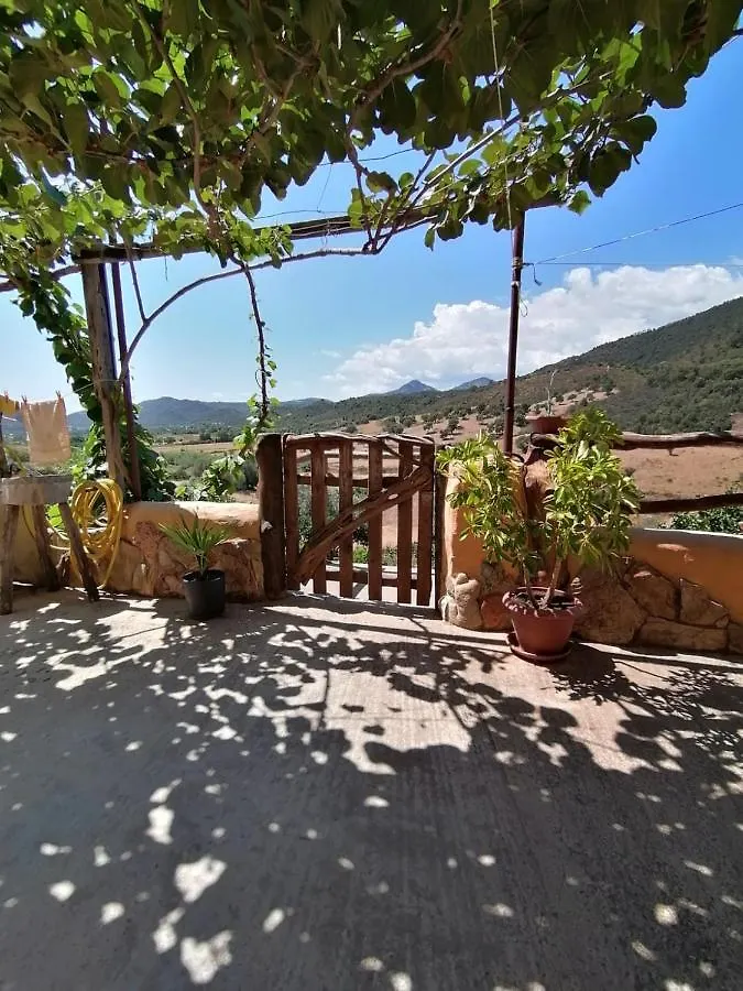 Hotel Sa cronta Arzana Pensión