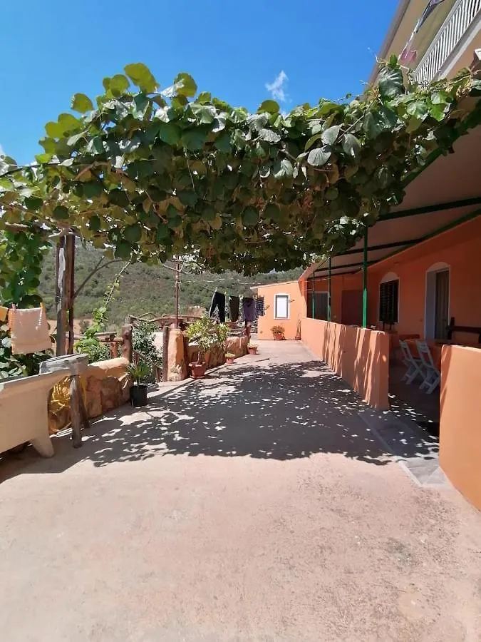 Pensión Hotel Sa cronta Arzana Italia